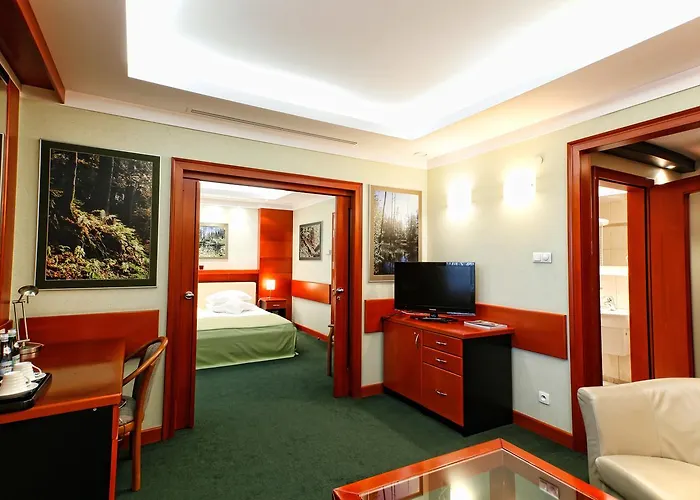 Rodan Groklin Szálloda 4*