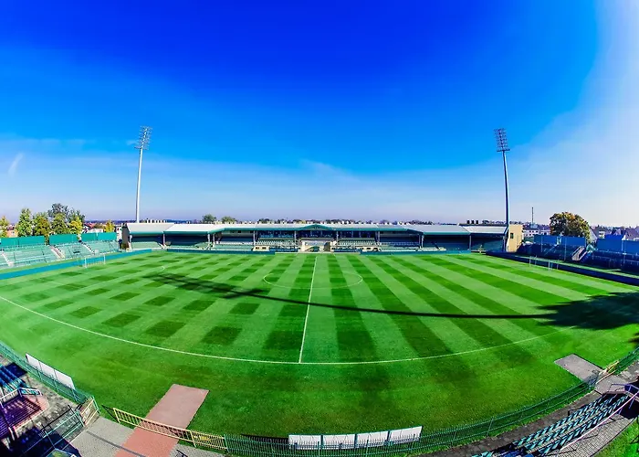 Rodan Groklin Szálloda